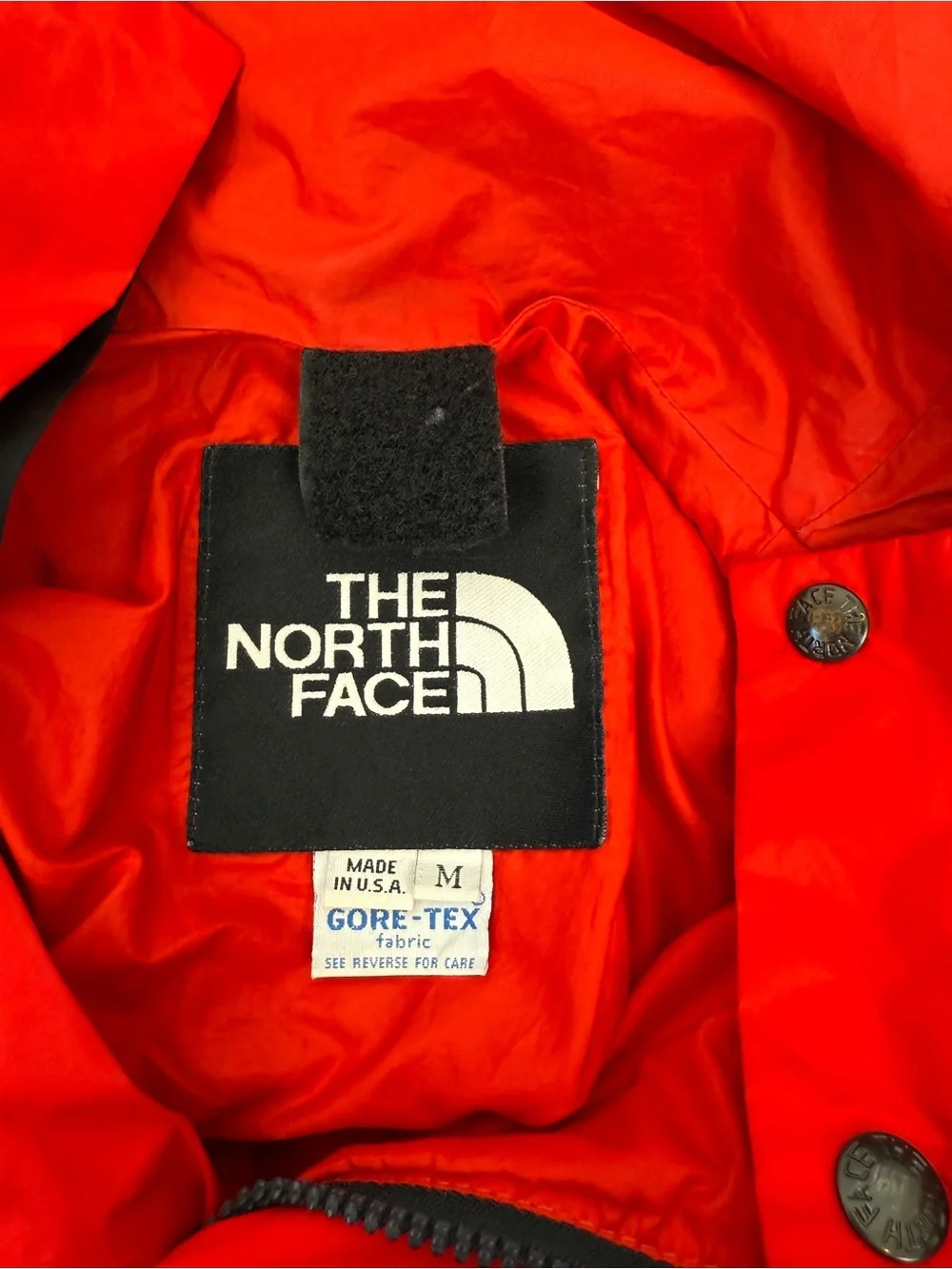 Vintage The North Face Size M Gore-Tex Red Black Hooded Jacket